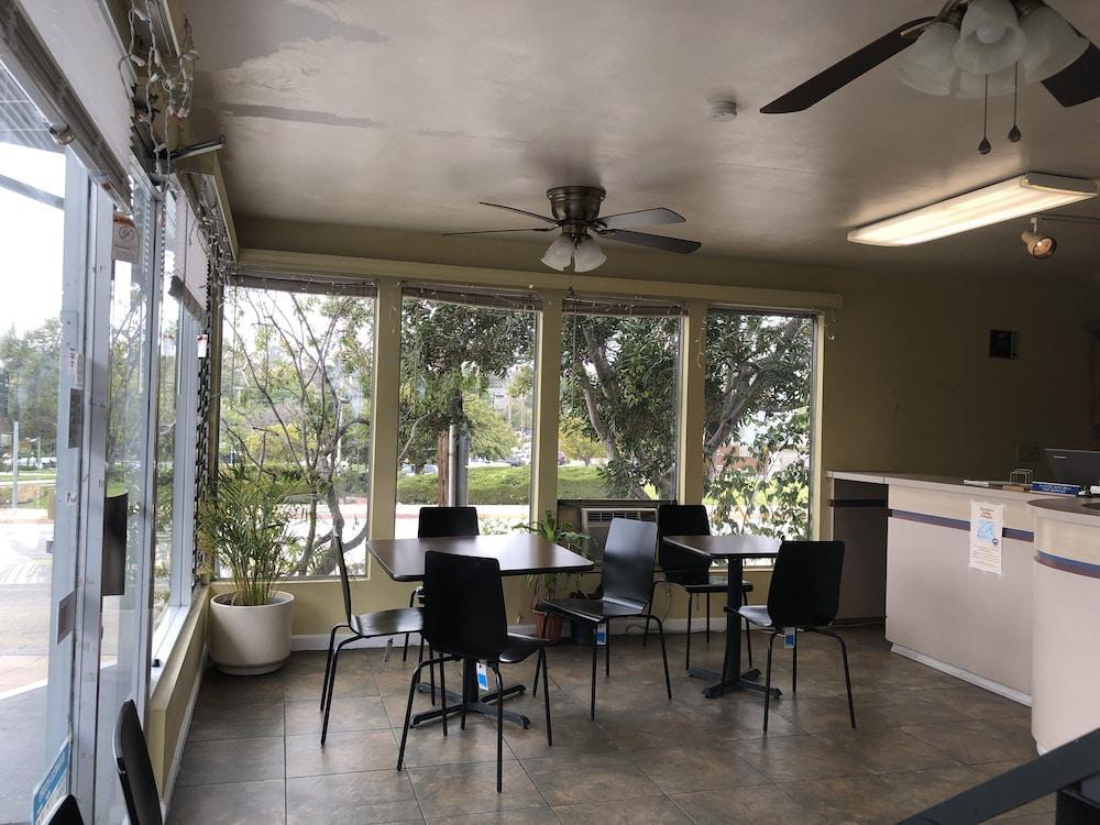 University Inn At San Luis Obispo Ngoại thất bức ảnh