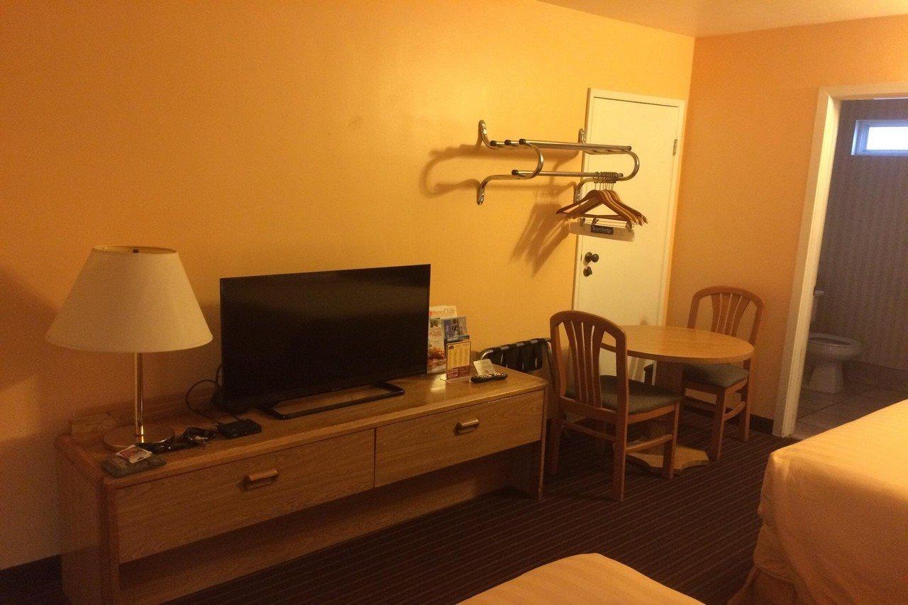 University Inn At San Luis Obispo Ngoại thất bức ảnh